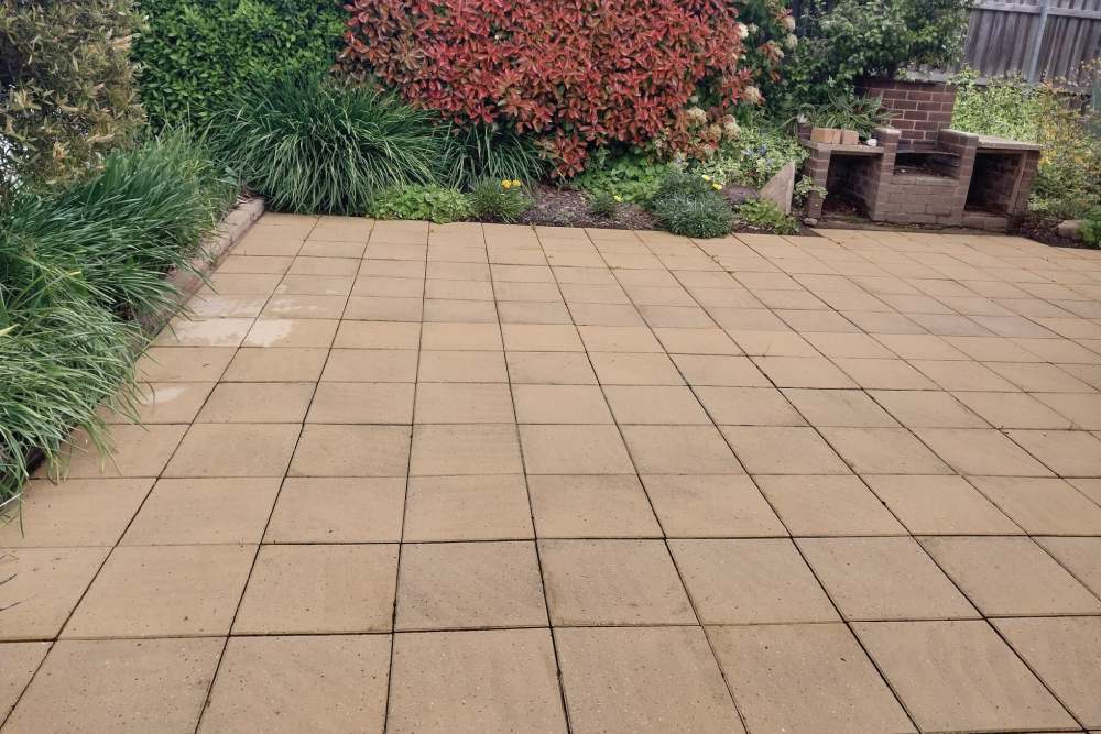 Yass pressure washing after